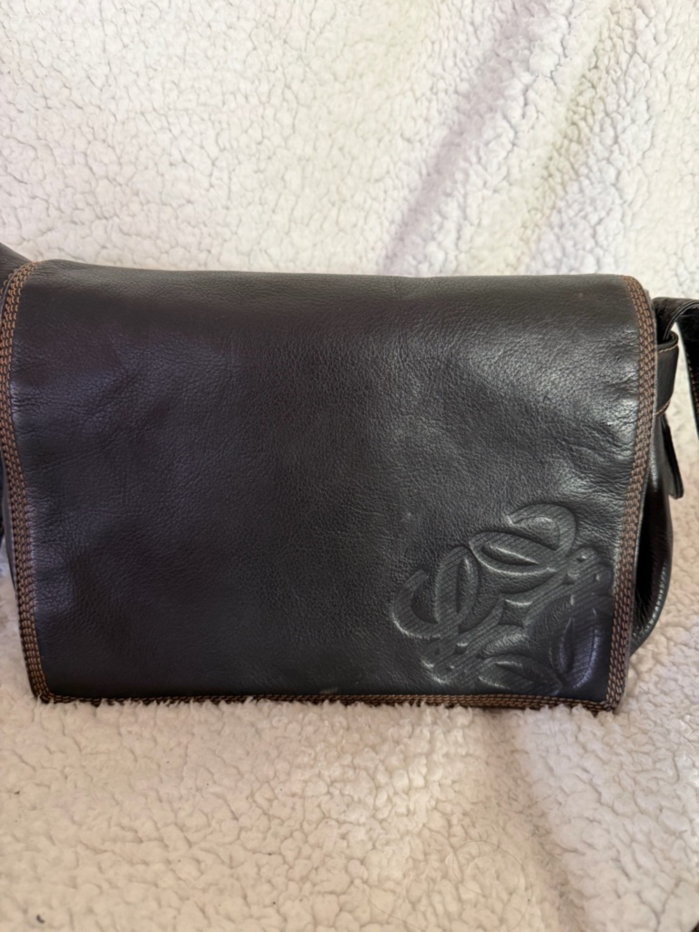 Loewe Dark Brown Leather shoulder and crossbody Bag with Embossed Detail